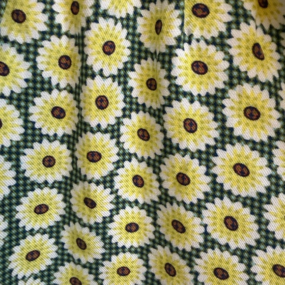 Anthropologie Maeve The Paz Mixed Print Button down Top Dogs - Picture 15 of 15